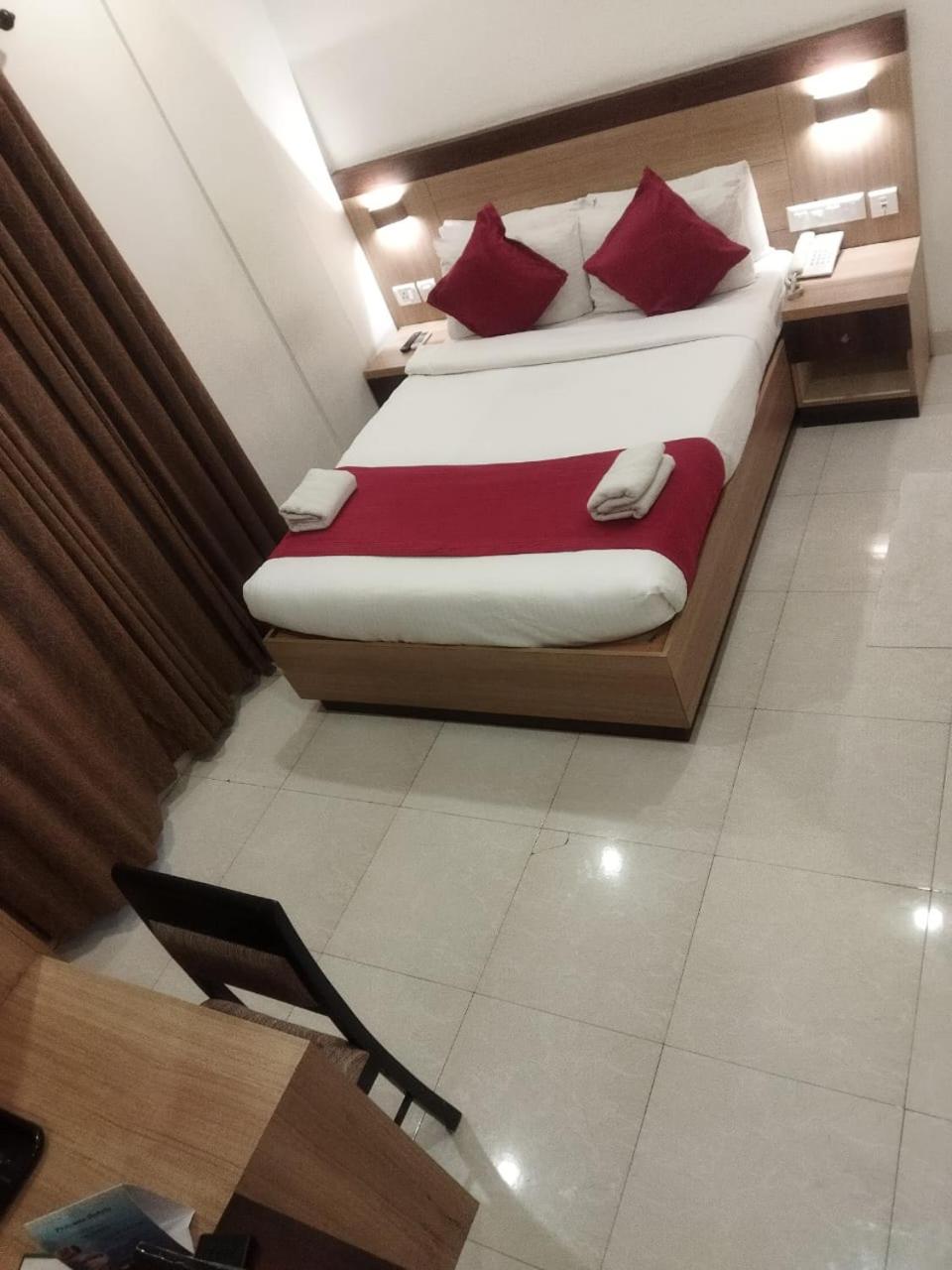 Prayana Hotels Kochi Exteriör bild